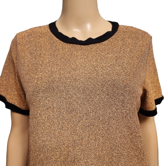 Sparkly Stretchy T-shirt - Picture 2 of 8